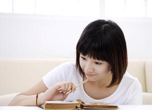 吃瓜少女万小雨,吃瓜少女的瓜界风云录