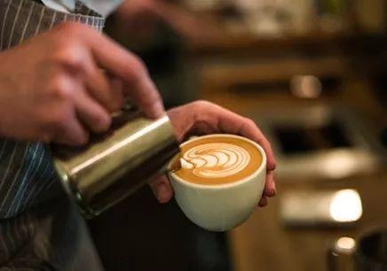 吃瓜咖啡师,揭秘咖啡界的“瓜田”趣事