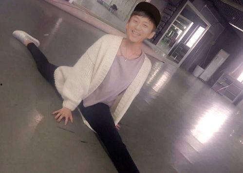 吃瓜爆料精神小妹