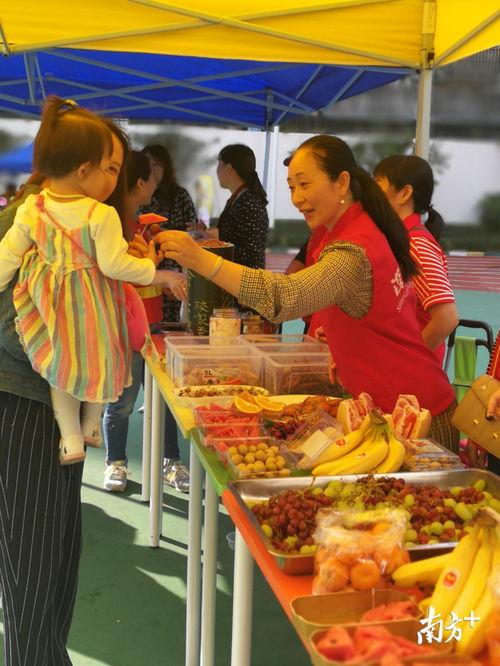 东莞音乐老师吃瓜,一场网络狂欢背后的真相