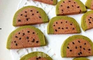 小饼干吃瓜,揭秘娱乐圈那些不为人知的幕后故事