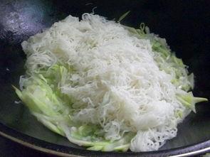 波仔炒粉吃瓜,揭秘美食背后的故事与趣味