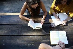 留学日常吃瓜,那些让人捧腹的“吃瓜”瞬间